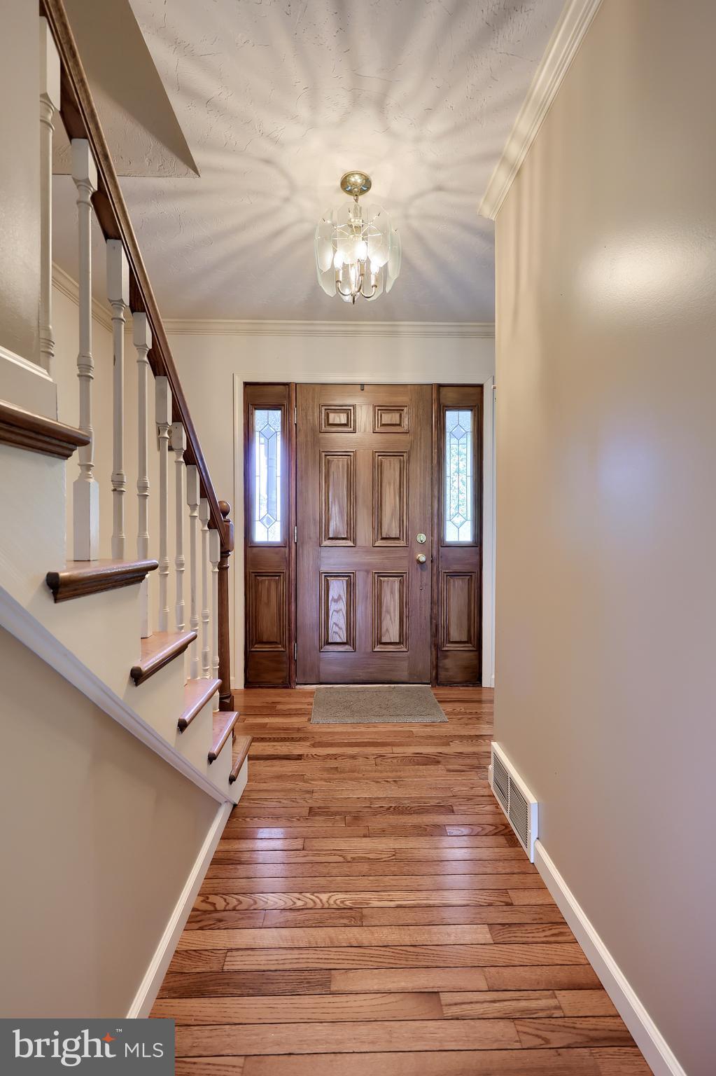 2718 Chestnut Run Road York, PA 17402 - Photo 4 of 53 Gallery Image 4