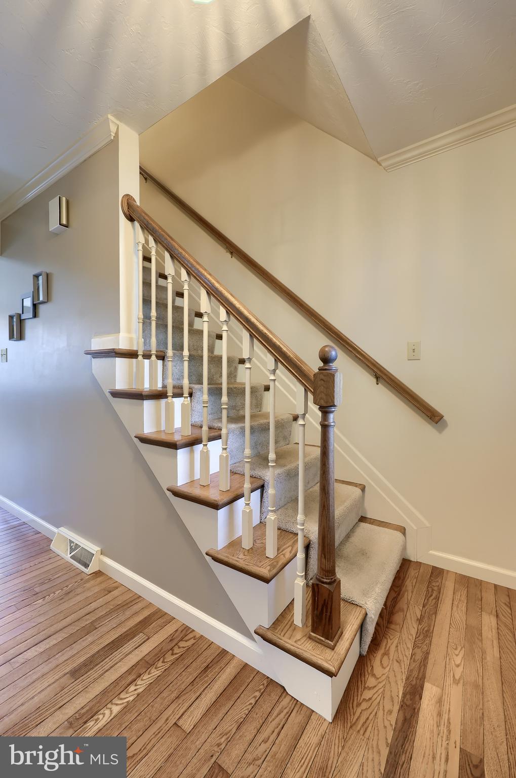 2718 Chestnut Run Road York, PA 17402 - Photo 5 of 53 Gallery Image 5