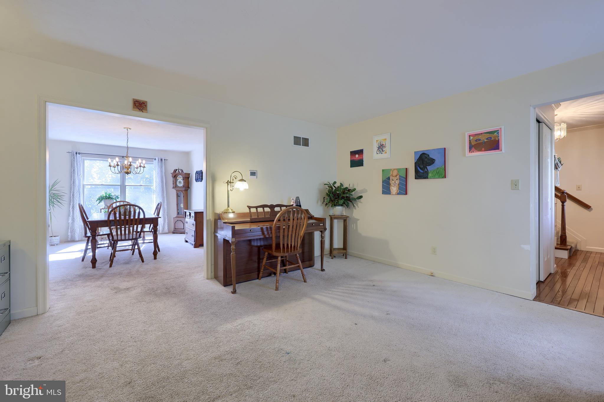 2718 Chestnut Run Road York, PA 17402 - Photo 9 of 53 Gallery Image 9