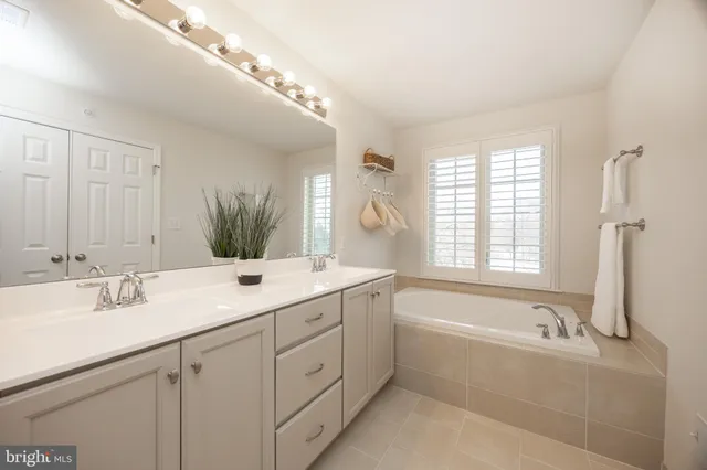 $499,900 | 235 Kestrel Court, Kennett Square, PA 19348