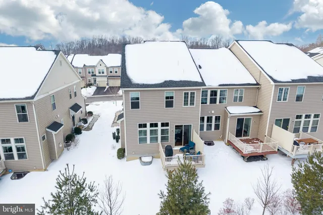 $499,900 | 235 Kestrel Court, Kennett Square, PA 19348