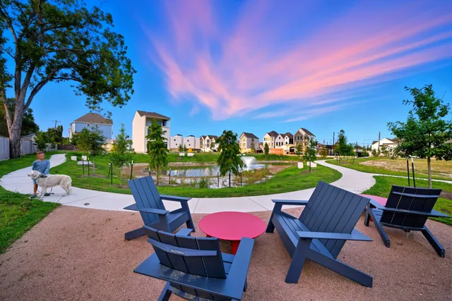 $654,999 | 1704 Sedola Lane, Houston, TX 77055