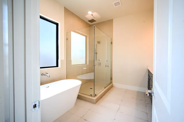 $654,999 | 1704 Sedola Lane, Houston, TX 77055