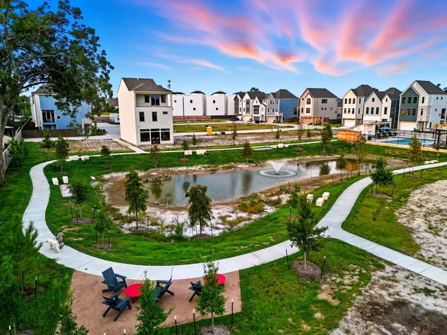 $654,999 | 1704 Sedola Lane, Houston, TX 77055