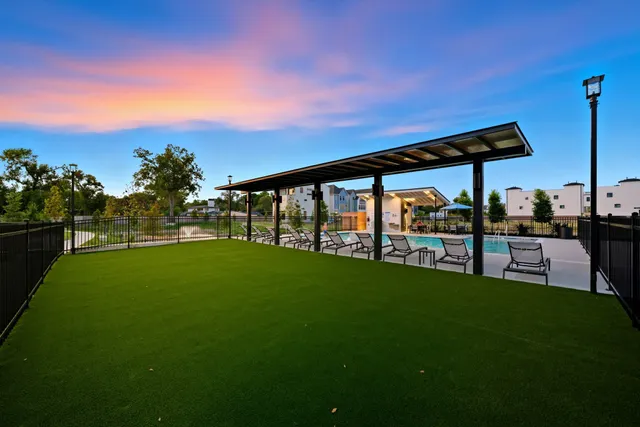 $654,999 | 1704 Sedola Lane, Houston, TX 77055