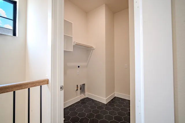 $654,999 | 1704 Sedola Lane, Houston, TX 77055