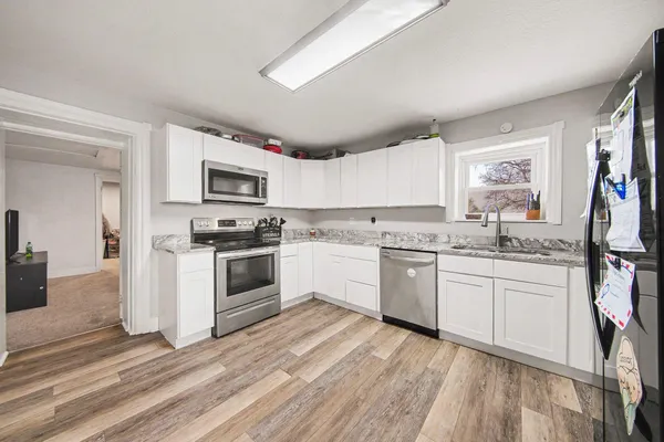 $220,000 | 10091 Concord Road, Jonesville, MI 49250