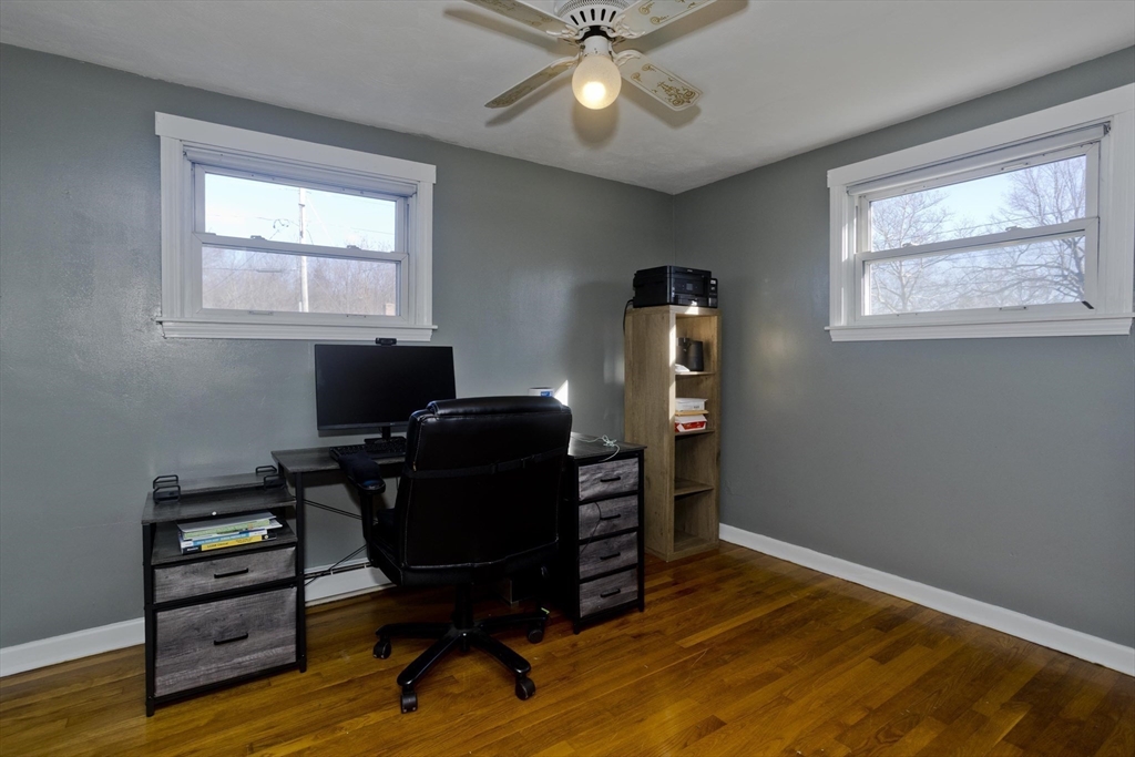 74 Judith Street Springfield, MA 01118 - Photo 20 of 27