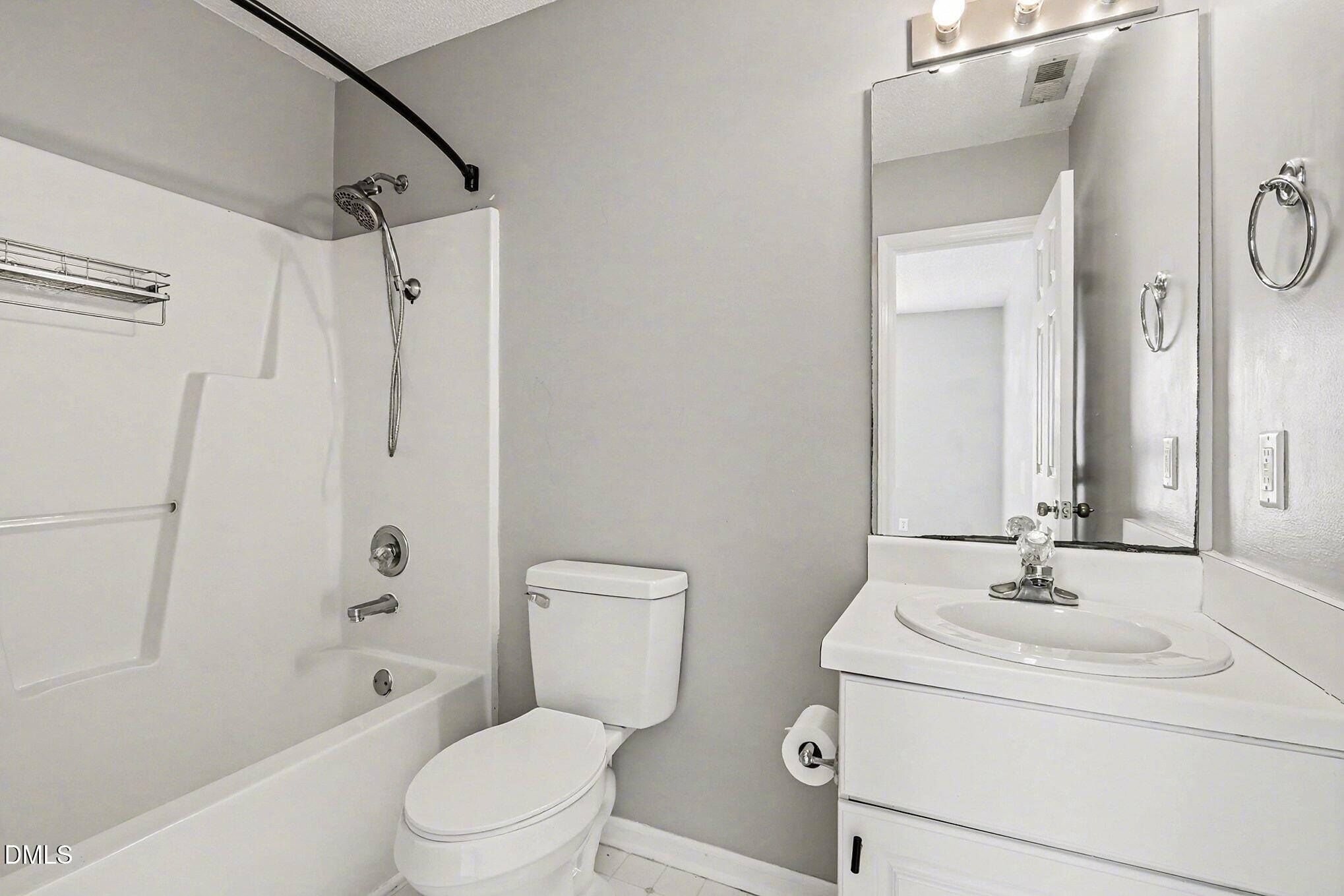 5121 Jimmy Ridge Place Raleigh, NC 27610 - Photo 13 of 18 012_file_6547