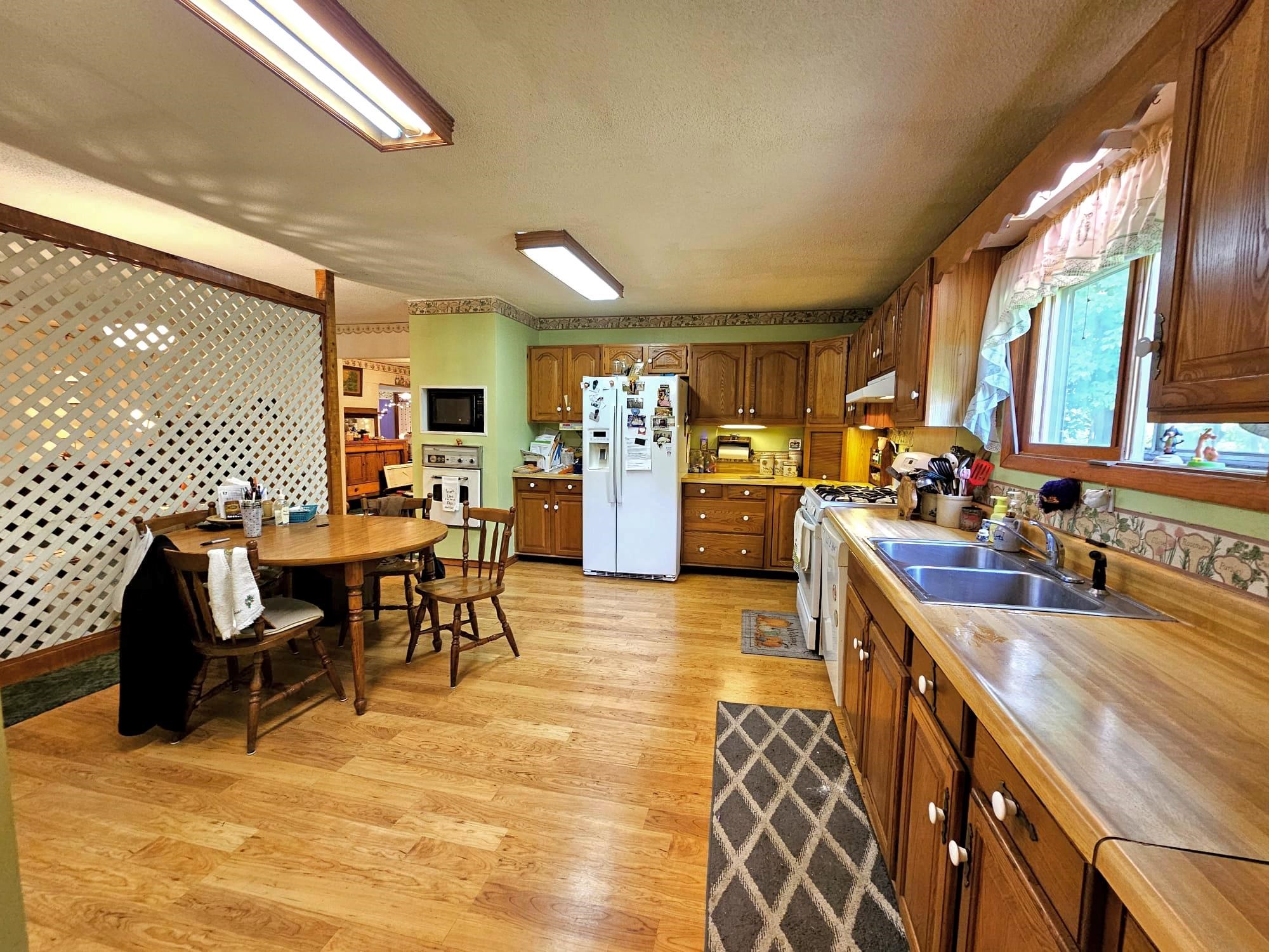 880 South Senator Road Crystal, MI 48818 - Photo 14 of 59
