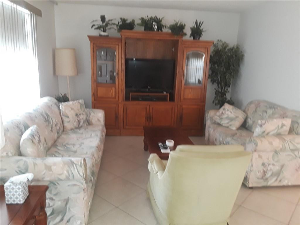 514 Flanders K, Unit 514 Delray Beach, FL 33484 - Photo 4 of 4 Photo 4