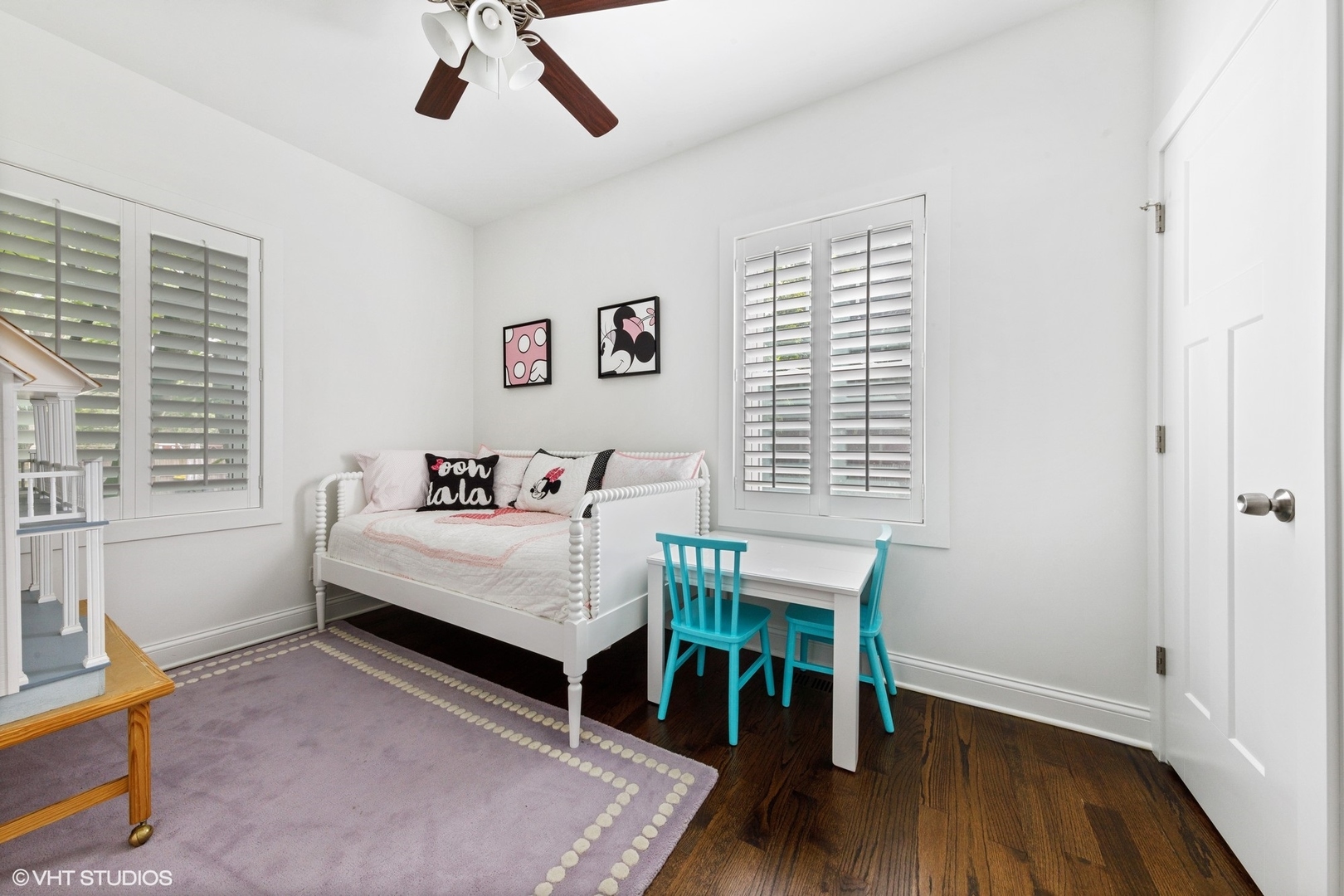 744 Arlington Road Riverside, IL 60546 - Photo 17 of 24