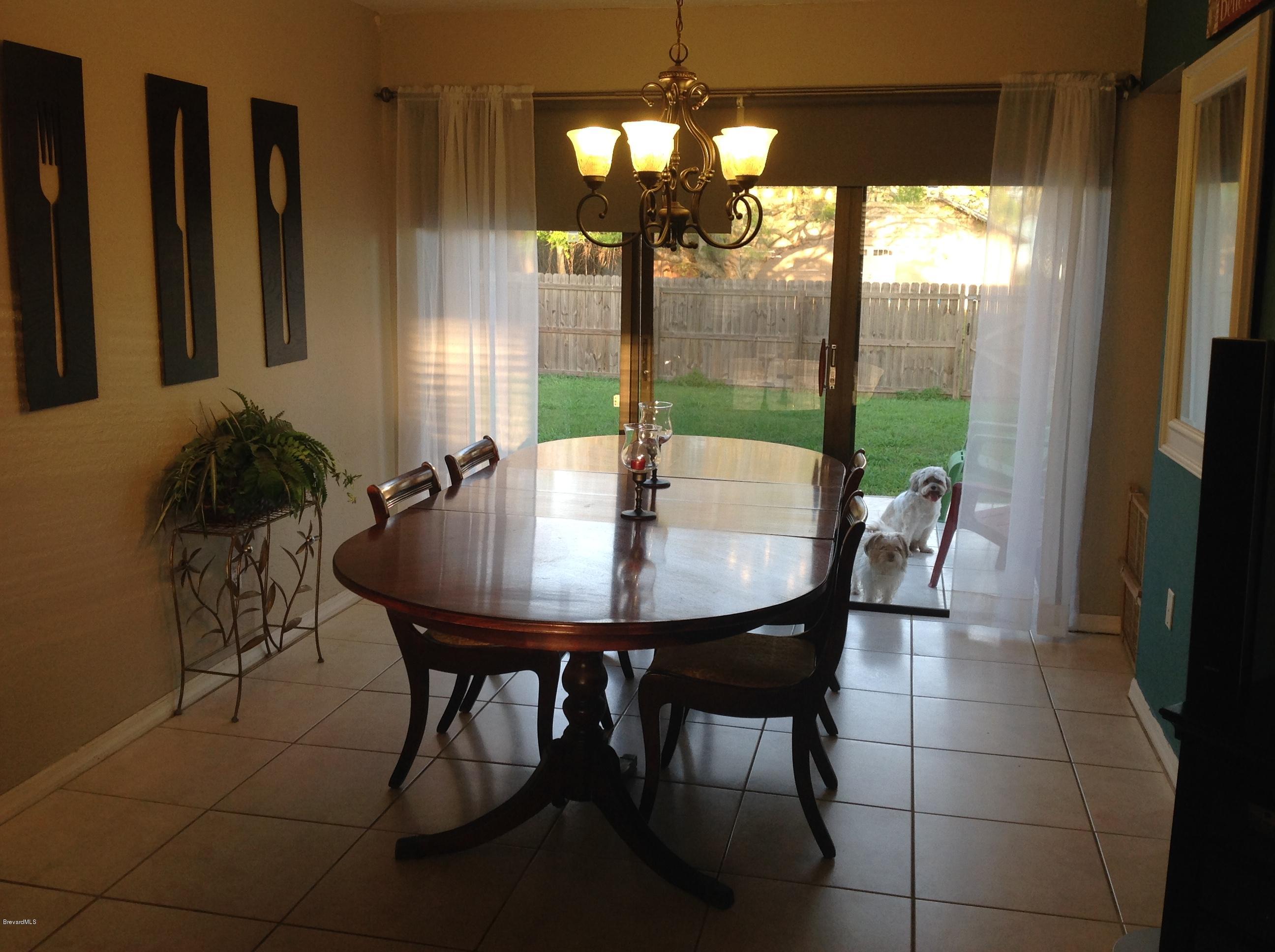2359 Pepperwood Road Melbourne, FL 32935 - Photo 8 of 12 Dining room