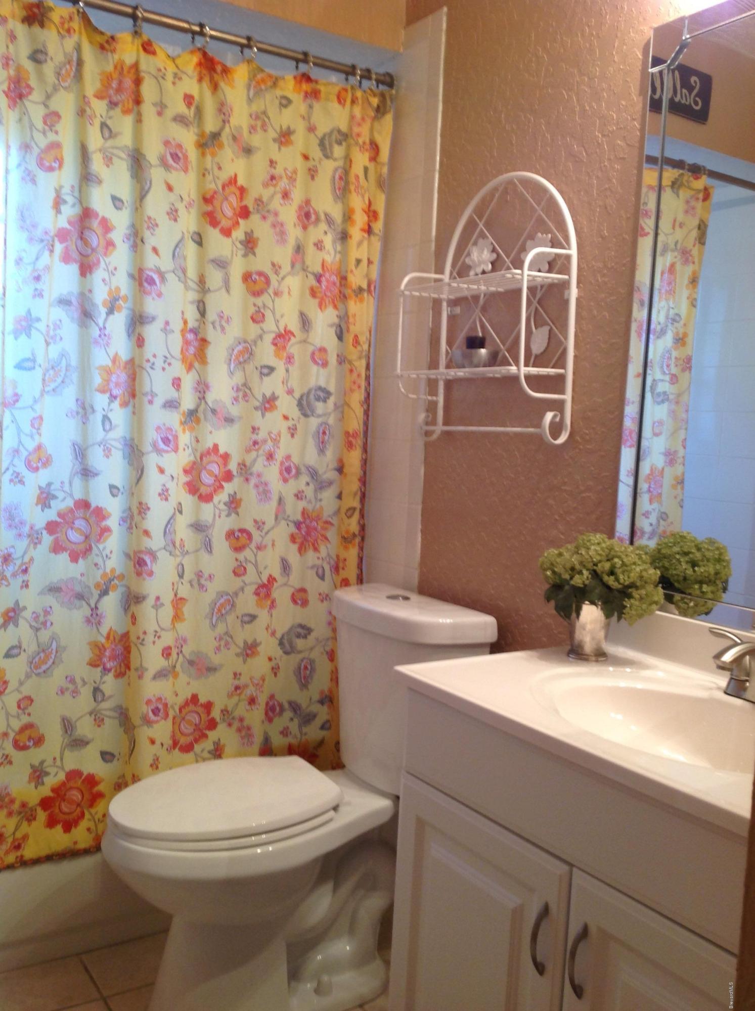 2359 Pepperwood Road Melbourne, FL 32935 - Photo 10 of 12 Second bath