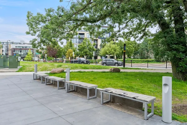 $315,000 | 2885 Knox Avenue South, Unit 605, Minneapolis, MN 55408