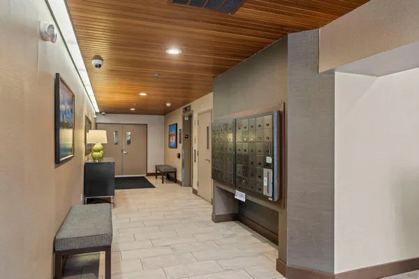 $315,000 | 2885 Knox Avenue South, Unit 605, Minneapolis, MN 55408