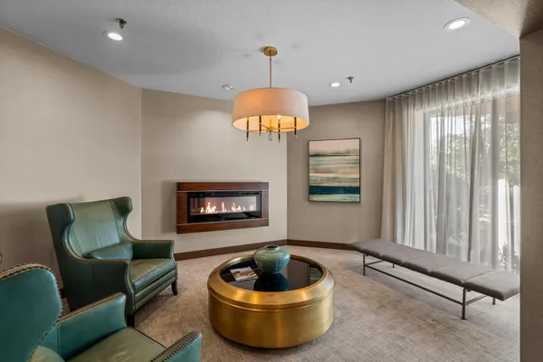 $315,000 | 2885 Knox Avenue South, Unit 605, Minneapolis, MN 55408