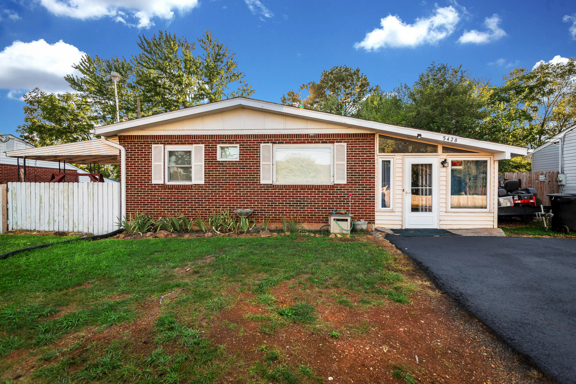 5428 Plantation Road Roanoke, VA 24019 - Photo 1 of 33 fhd_31-5428 Plantation Rd-20_5532559