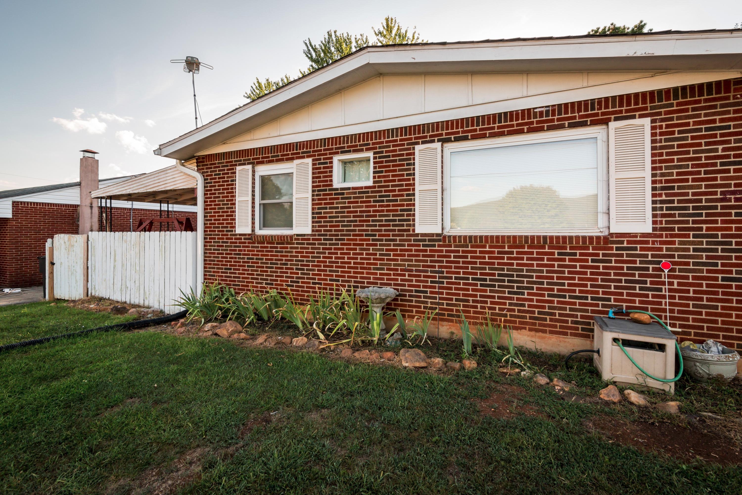 5428 Plantation Road Roanoke, VA 24019 - Photo 19 of 33 019-246553-17-5428 Plantation Rd-3_55325