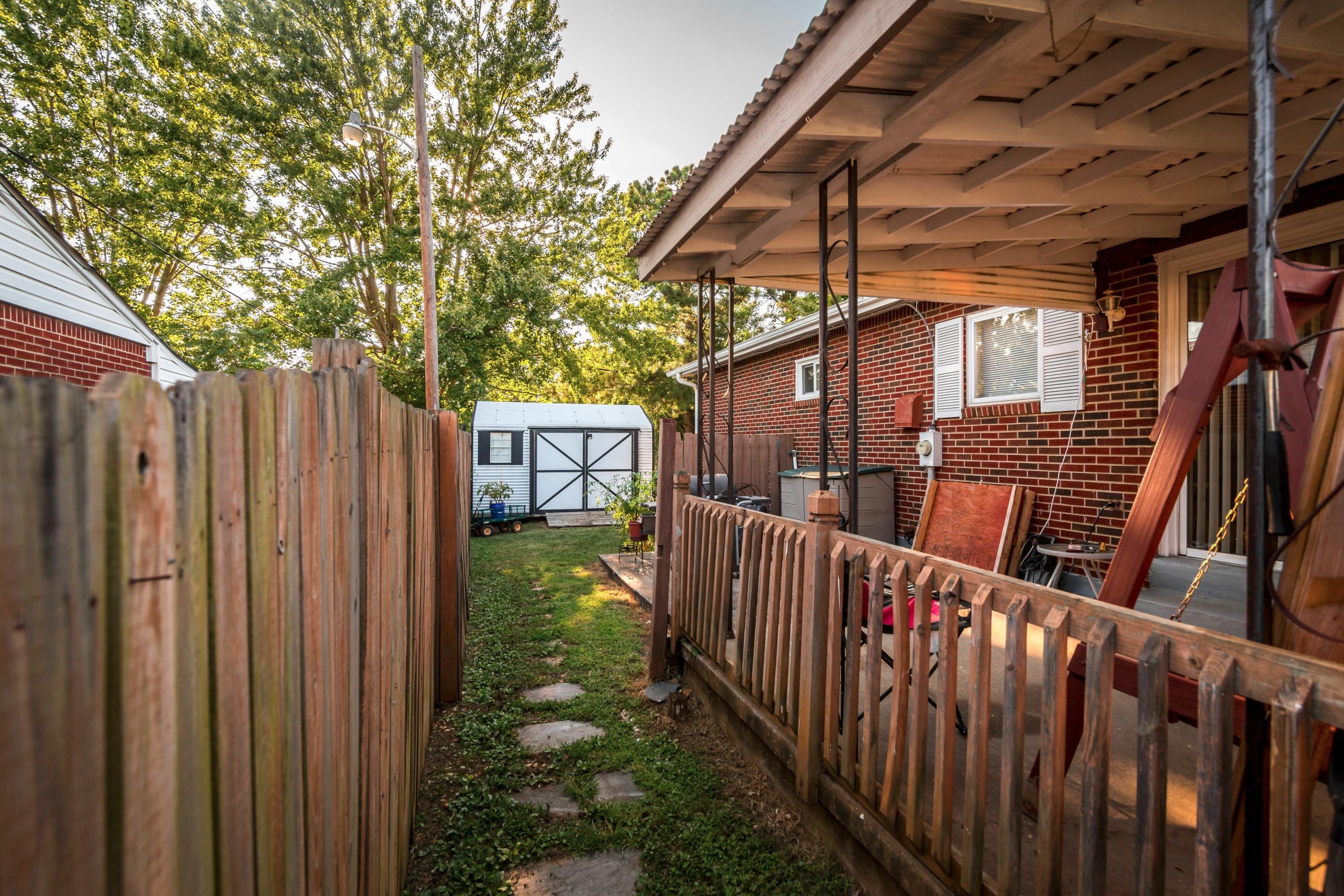 5428 Plantation Road Roanoke, VA 24019 - Photo 20 of 33 020-246553-19-5428 Plantation Rd-6_55325