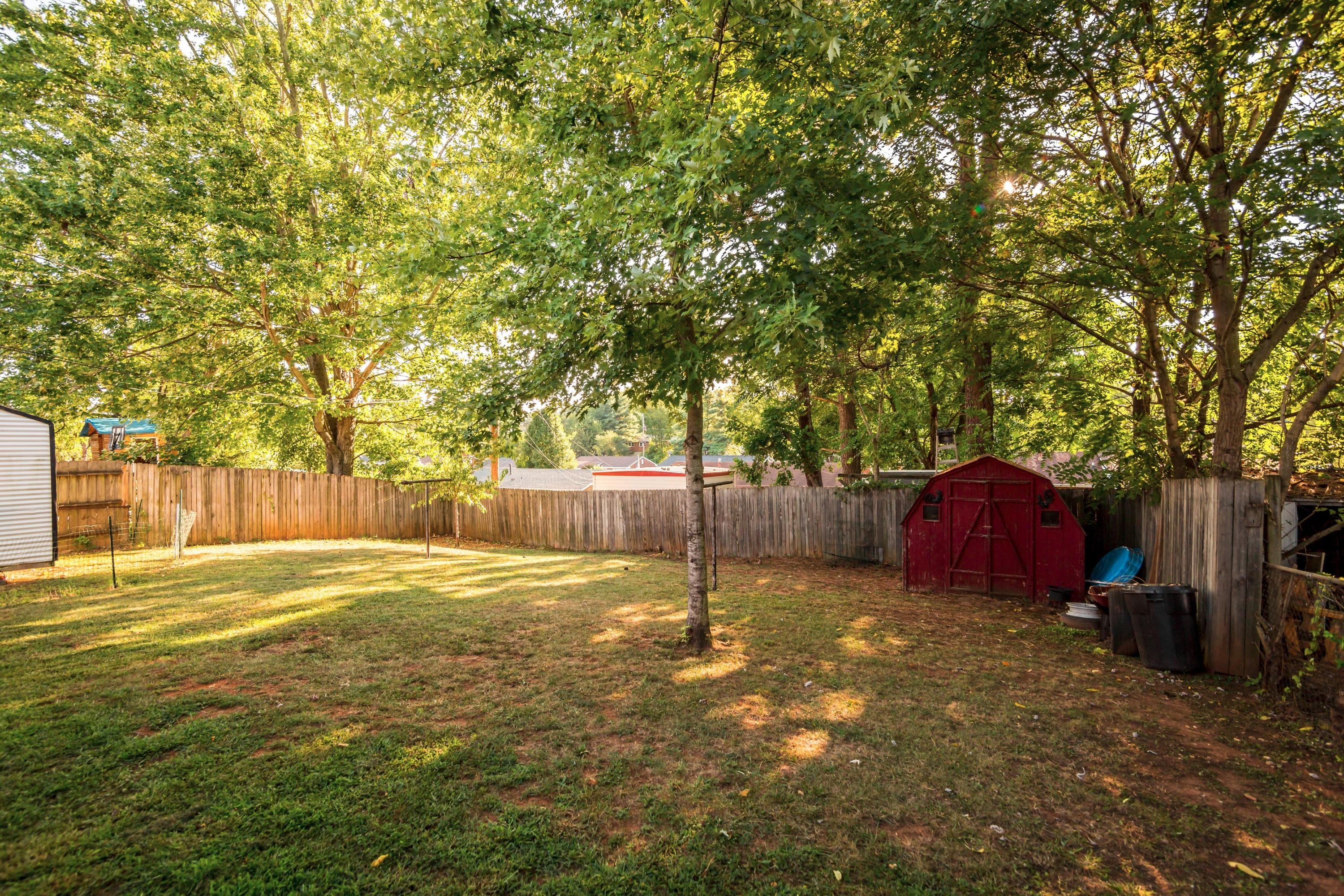 5428 Plantation Road Roanoke, VA 24019 - Photo 30 of 33 030-246553-29-5428 Plantation Rd-17_5532