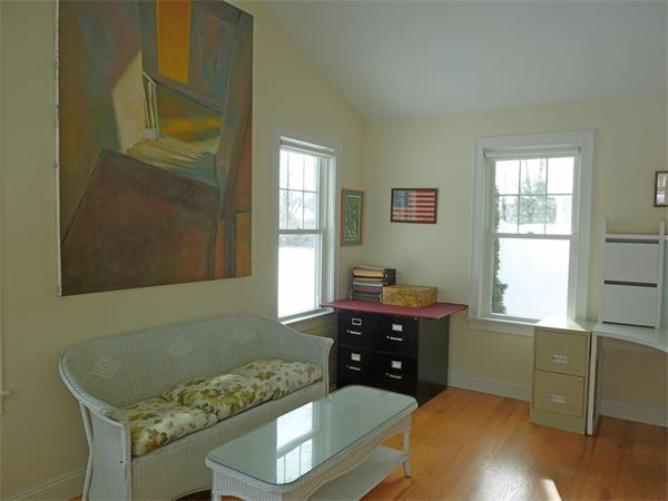 22 Pomeroy Meadow Road, Unit 13 Southampton, MA 01073 - Photo 9 of 13 Gallery Image 9