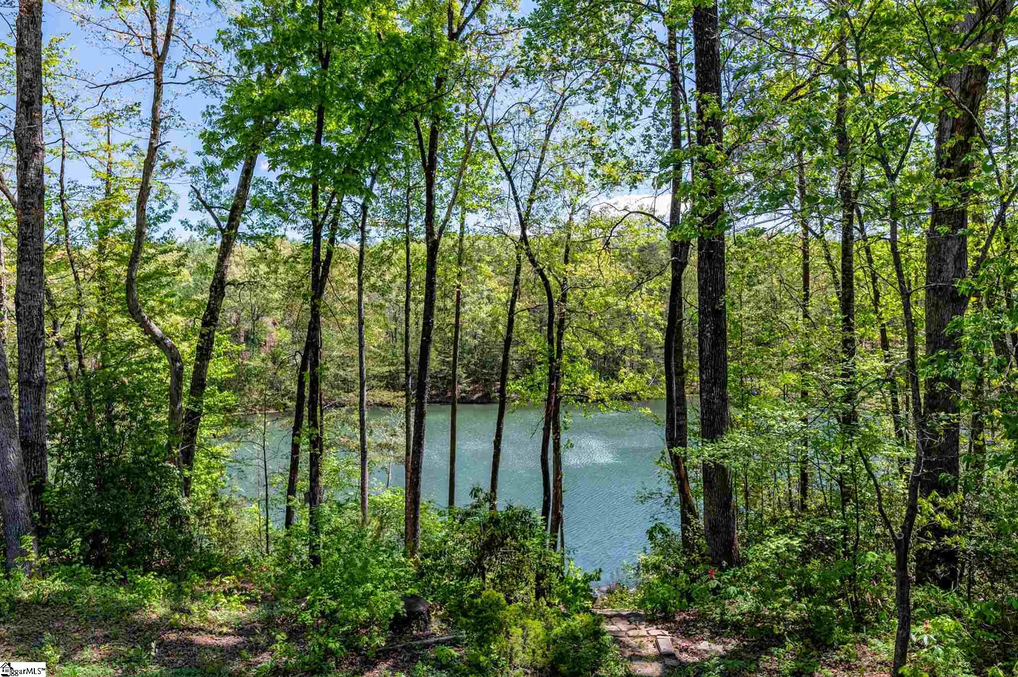 305 Raven Cliff Road Cleveland, SC 29635 - Photo 3 of 36