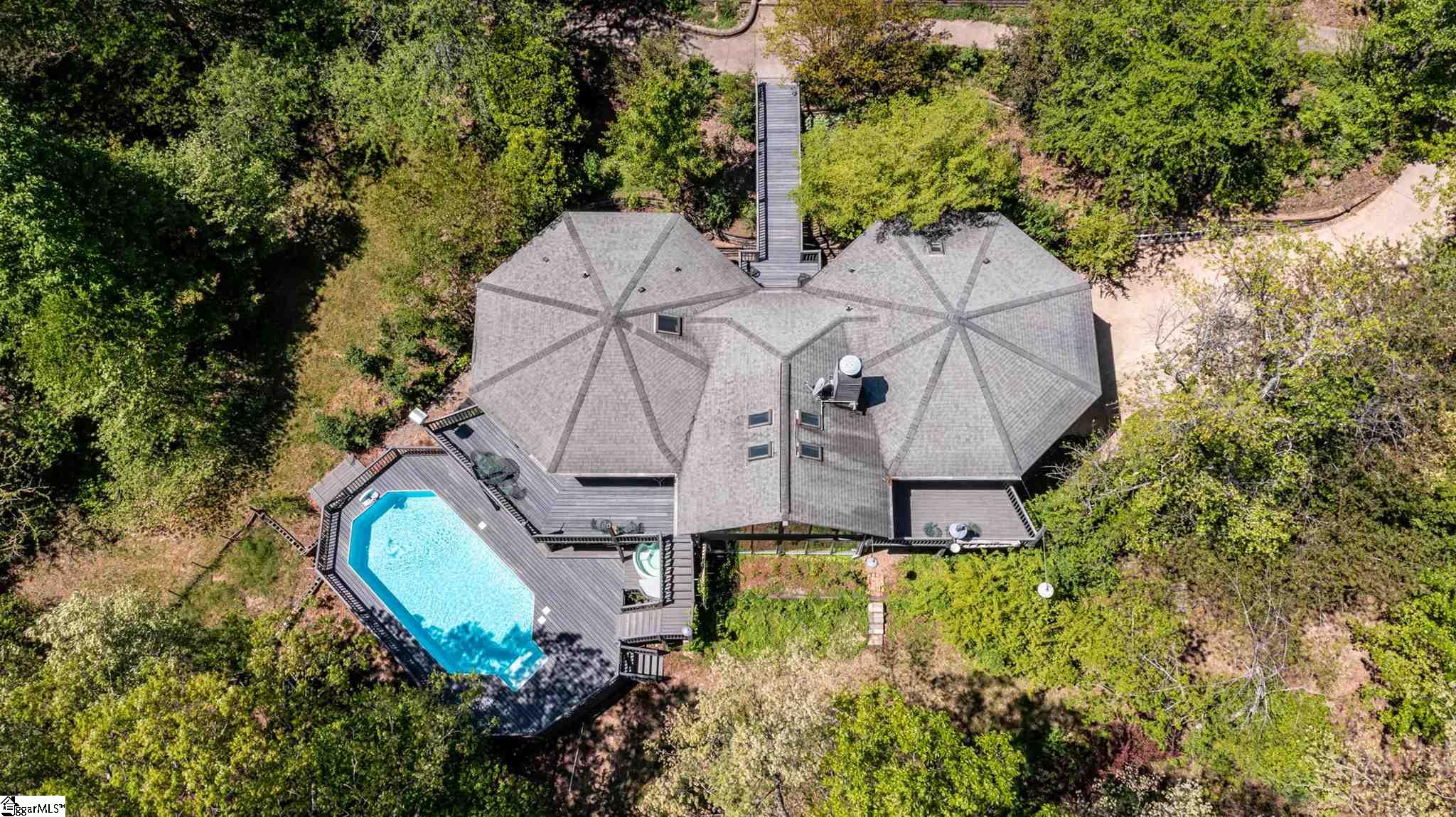 305 Raven Cliff Road Cleveland, SC 29635 - Photo 10 of 36