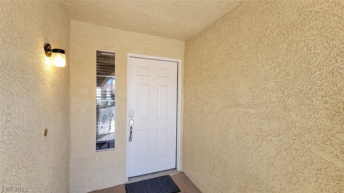 929 Rifle Drive Henderson, NV 89002 - Photo 5 of 23 Gallery Image 5