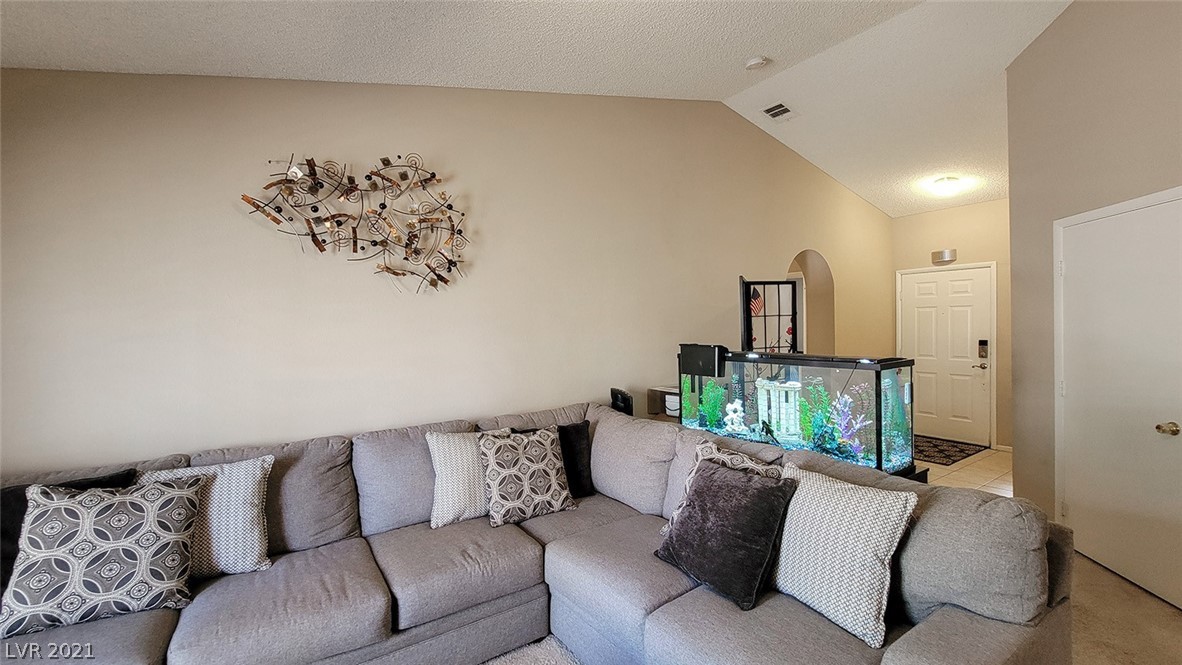929 Rifle Drive Henderson, NV 89002 - Photo 7 of 23 Gallery Image 7