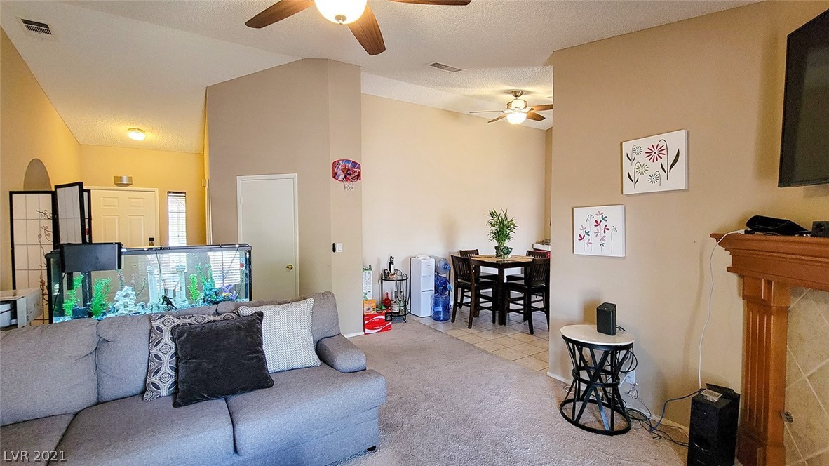 929 Rifle Drive Henderson, NV 89002 - Photo 9 of 23 Gallery Image 9