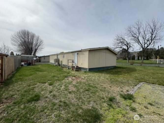 2285 Basin Street Southwest, Unit 7 Ephrata, WA 98823 - Photo 7 of 28