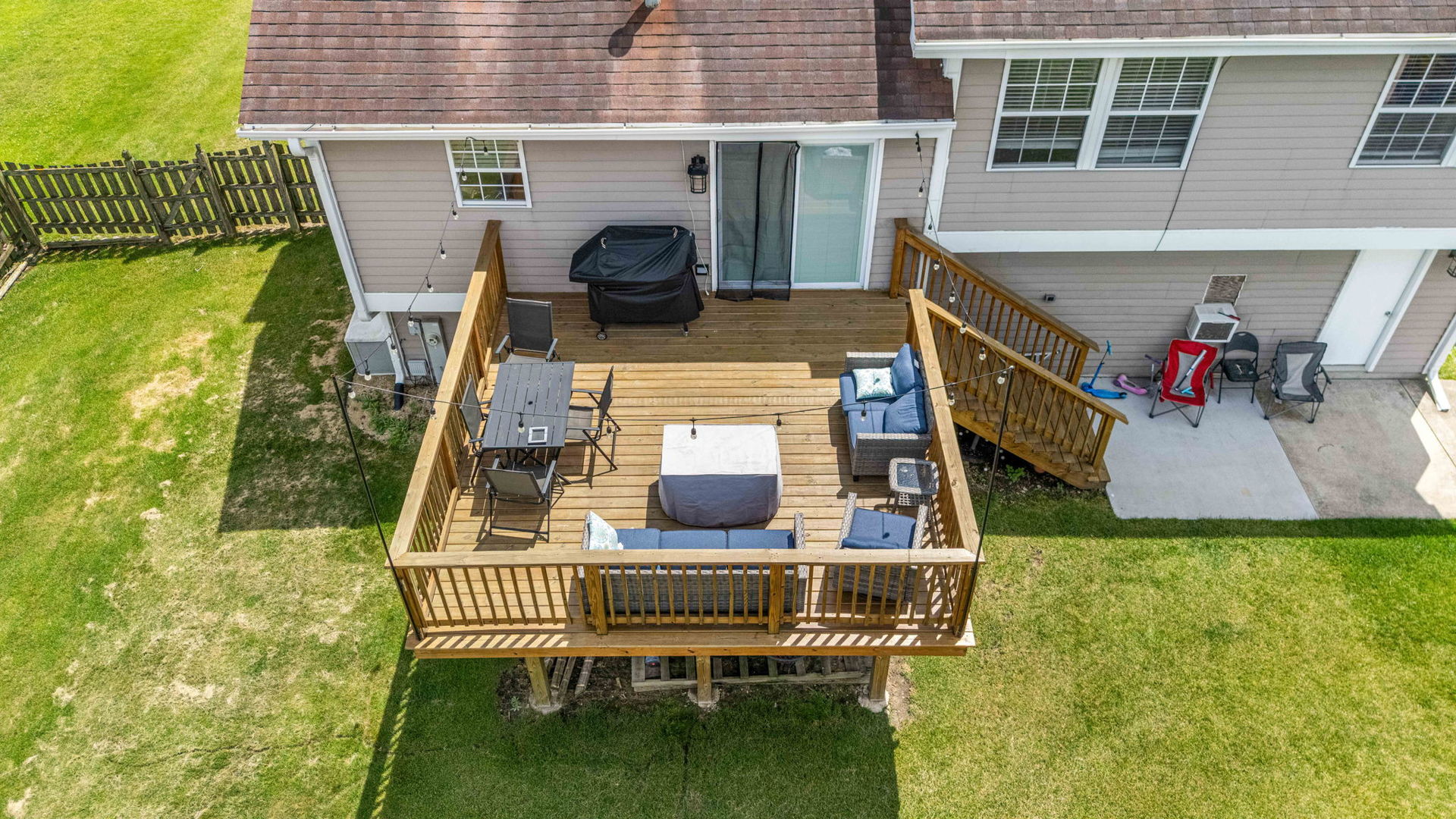 8036 Farmhouse Road Frankfort, IL 60423 - Photo 7 of 38