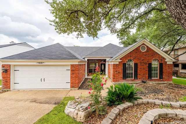 $365,000 | 919 Lightstone Drive, San Antonio, TX 78258