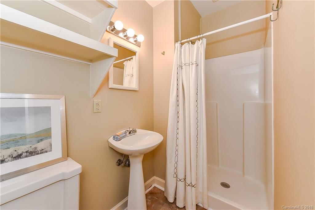 2201 Malvern Road Charlotte, NC 28207 - Photo 31 of 33 Gallery Image 31