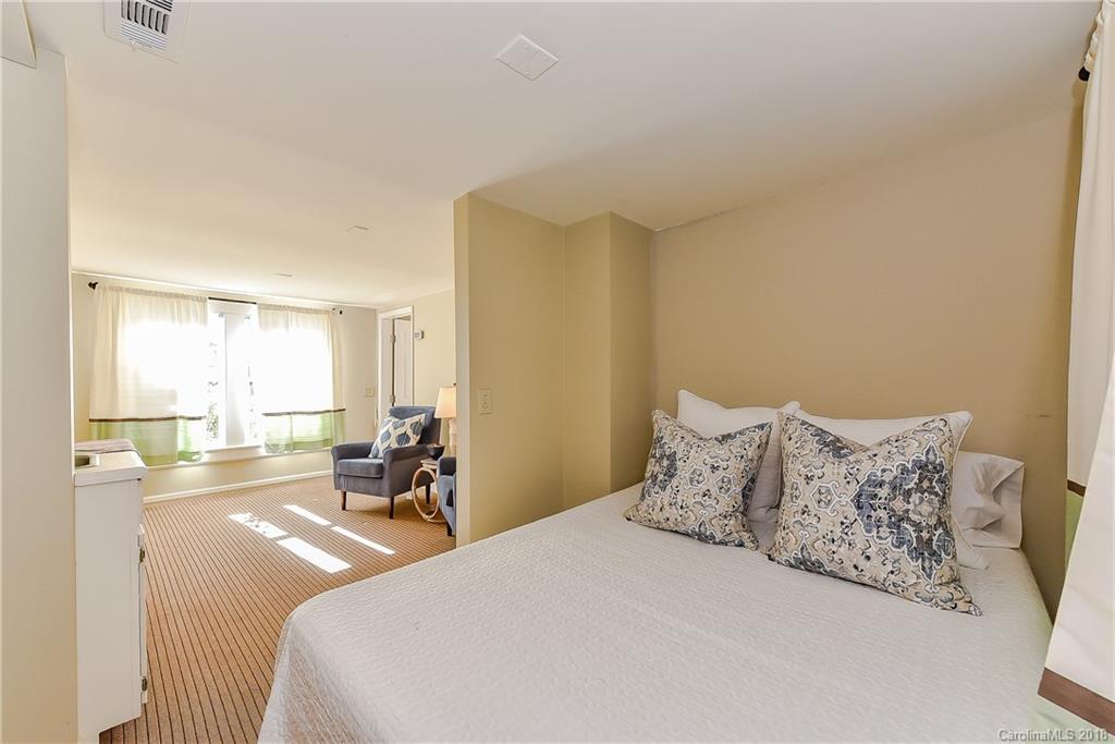 2201 Malvern Road Charlotte, NC 28207 - Photo 32 of 33 Gallery Image 32