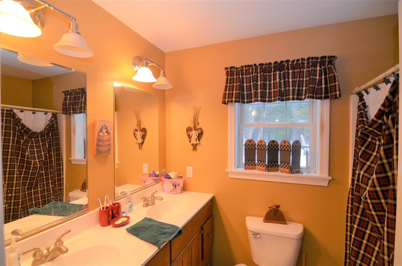 58 Draper Mill Road Grantham, NH 03753 - Photo 7 of 19 Gallery Image 7