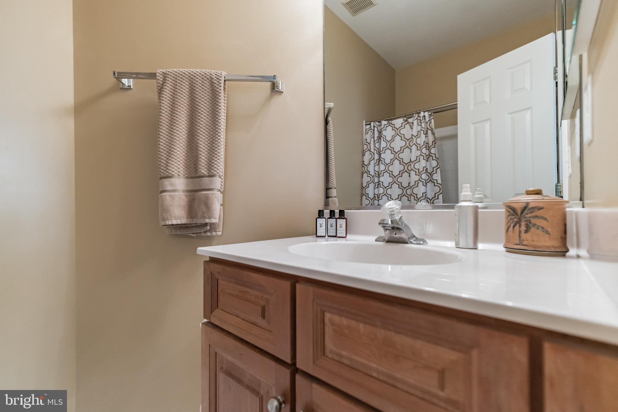 8347 Roxborough Loop Gainesville, VA 20155 - Photo 32 of 52 Gallery Image 32