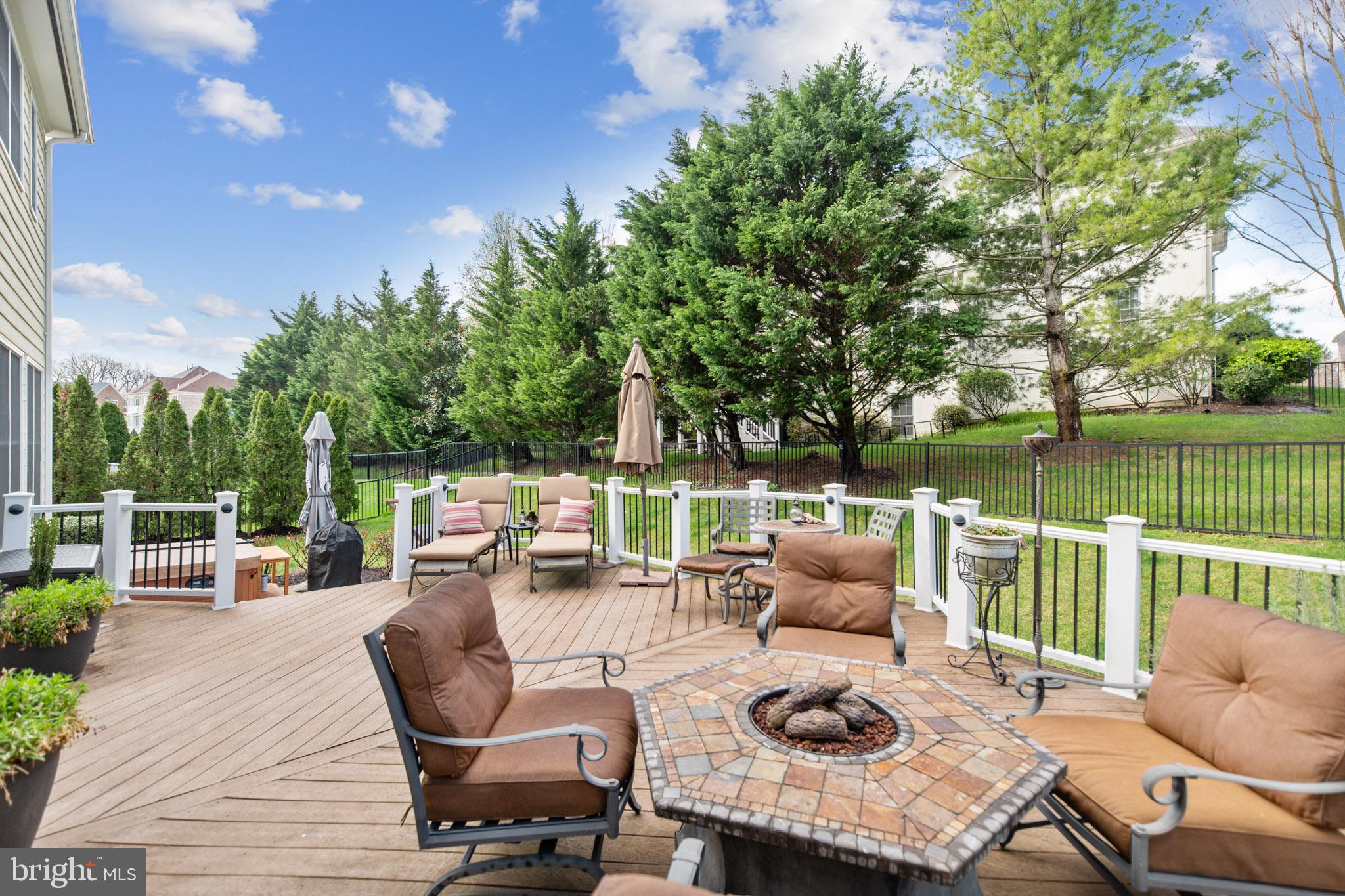 8347 Roxborough Loop Gainesville, VA 20155 - Photo 39 of 52 Private back yard