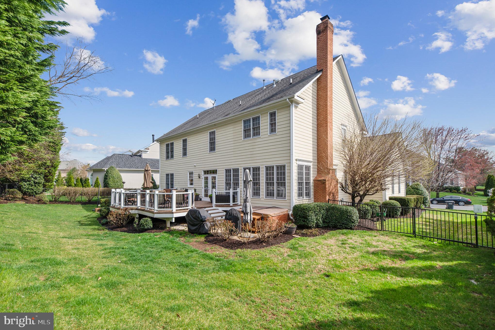 8347 Roxborough Loop Gainesville, VA 20155 - Photo 40 of 52 Gallery Image 40