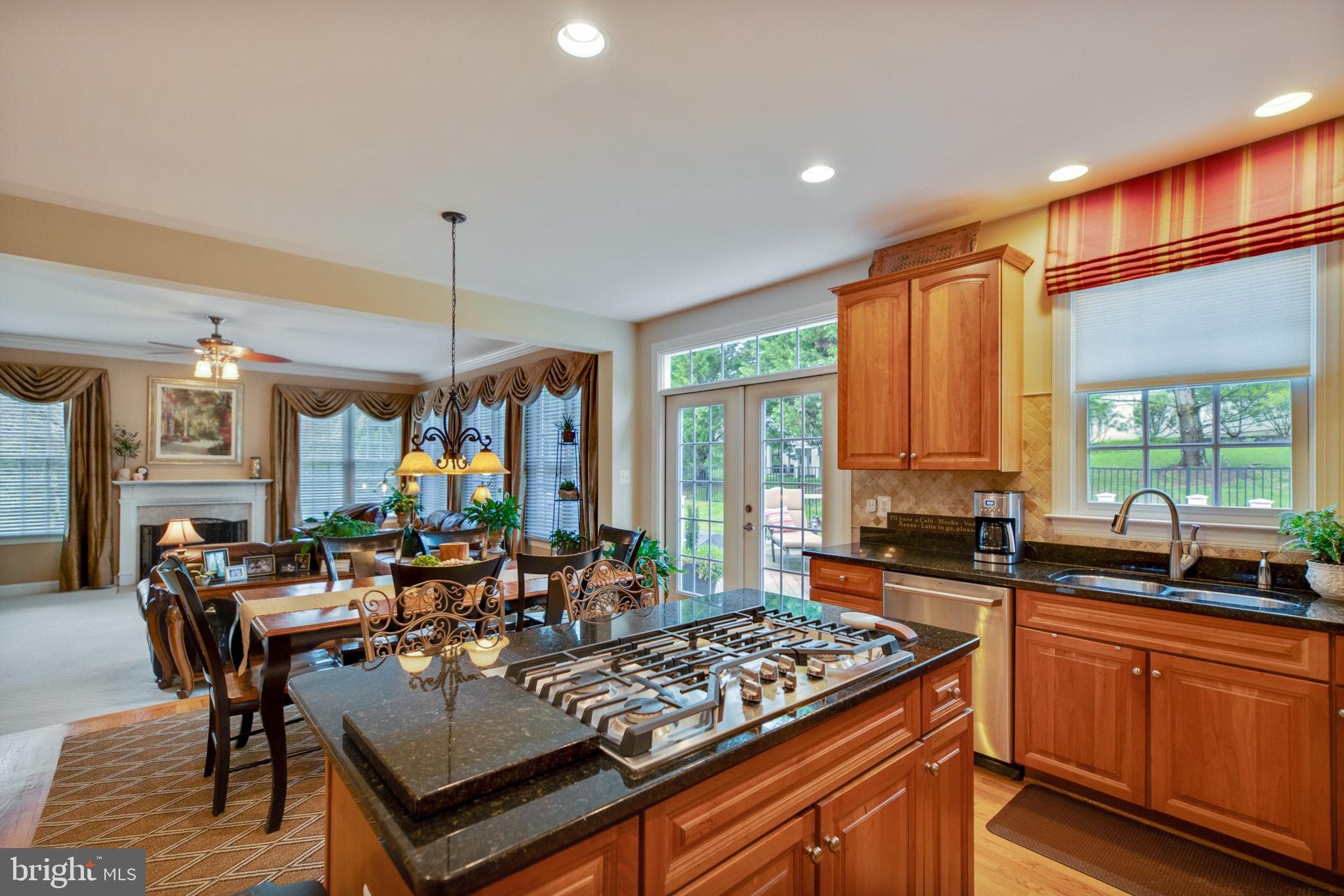 8347 Roxborough Loop Gainesville, VA 20155 - Photo 10 of 52 Kitchen with 42' Cherry wood cabinets