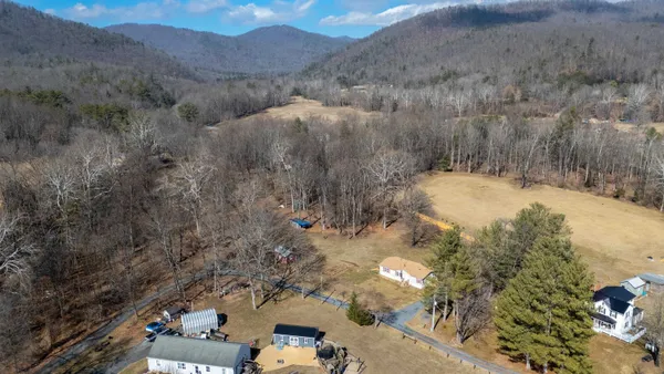 $243,000 | 38 Maggie Lane, Mount Solon, VA 22843