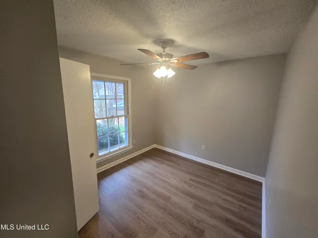 $1,499 | 1650 Hickory Drive, Southaven, MS 38671