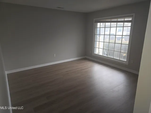 $1,499 | 1650 Hickory Drive, Southaven, MS 38671