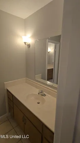 $1,500 | 1650 Hickory Drive, Southaven, MS 38671