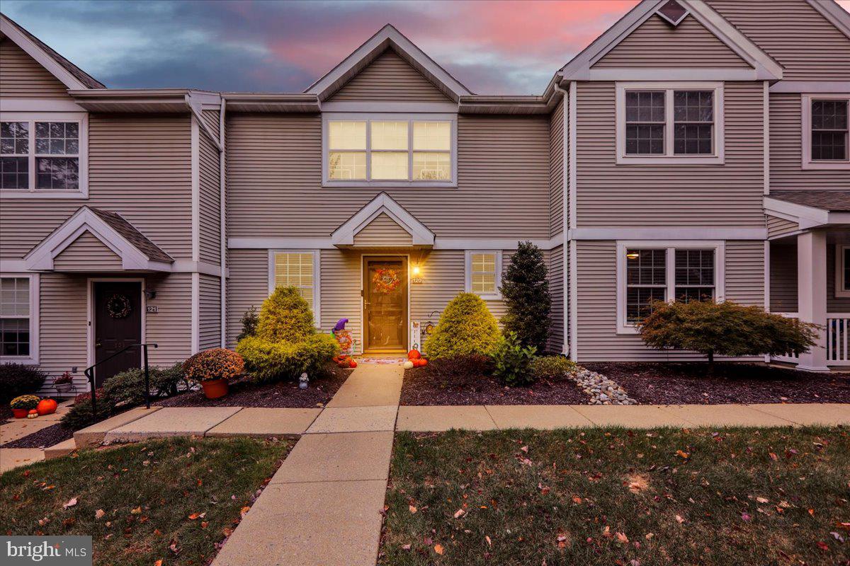 120 Laurel Court Reading, PA 19610 - Photo 2 of 21 a front view of a house with garden