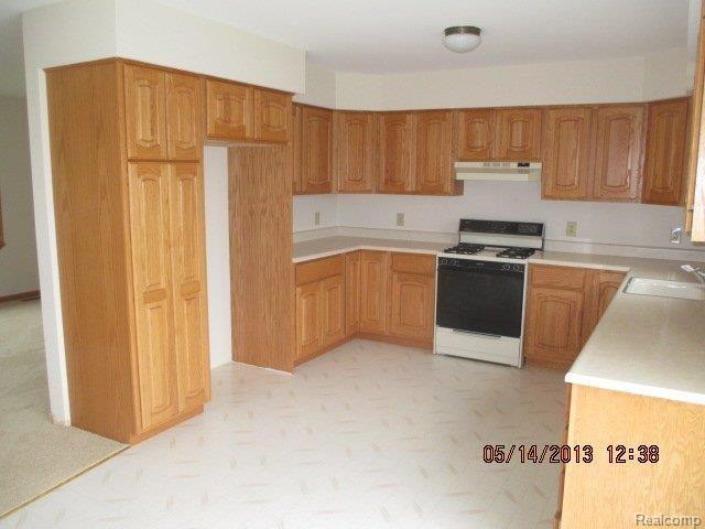 80680 Holmes Road Armada, MI 48005 - Photo 6 of 11 aft6.JPG