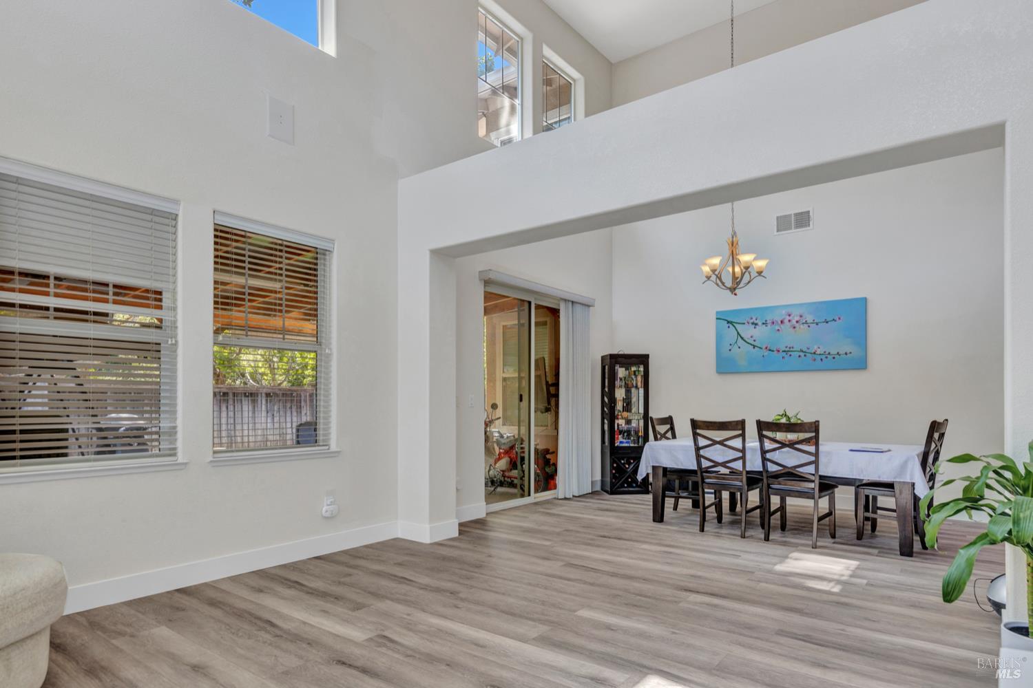 4017 The Masters Drive Fairfield, CA 94533 - Photo 6 of 37