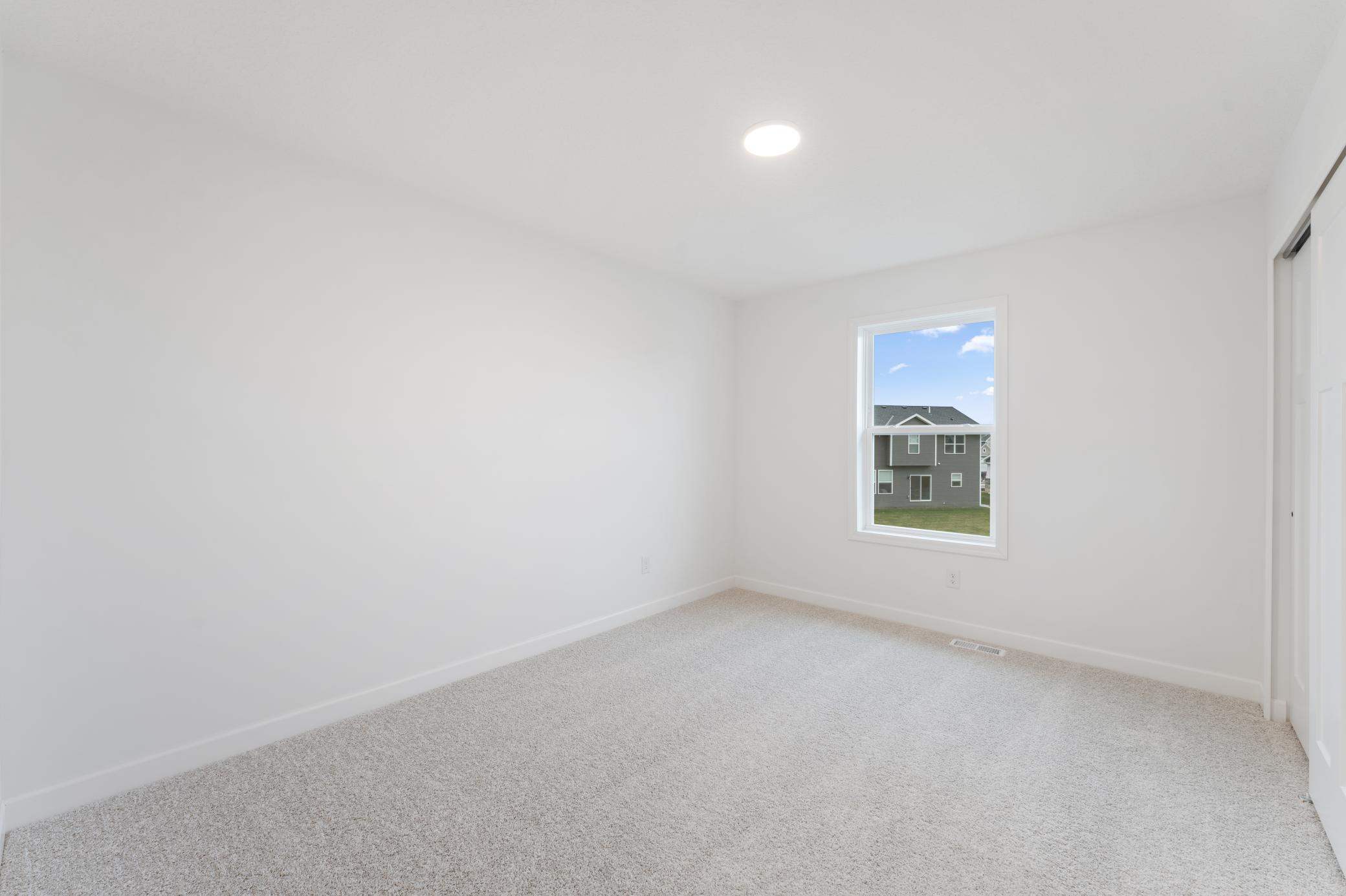 4651 Obsidian Way Victoria, MN 55386 - Photo 13 of 26