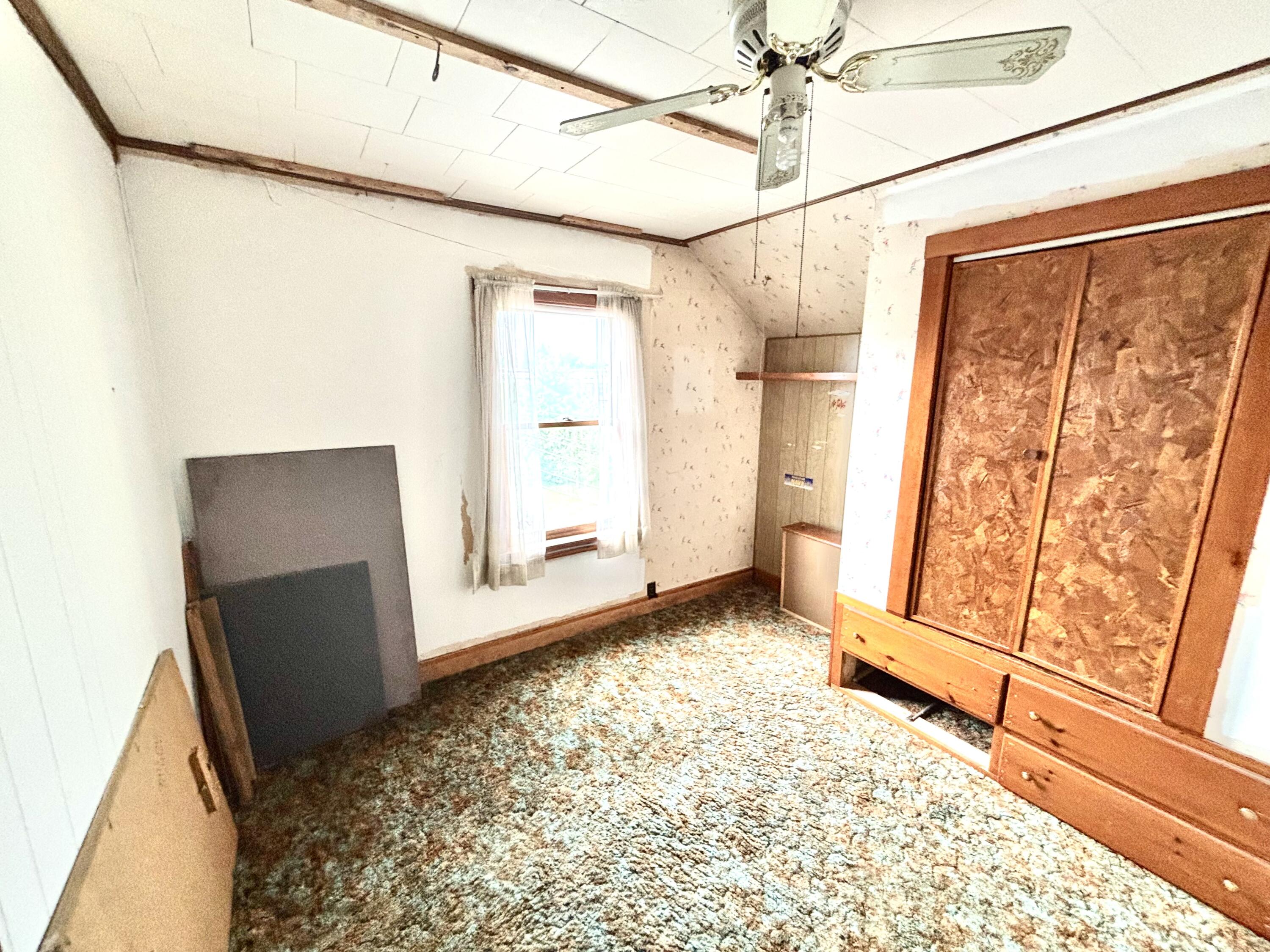85 School Street Millinocket, ME 04462 - Photo 16 of 25